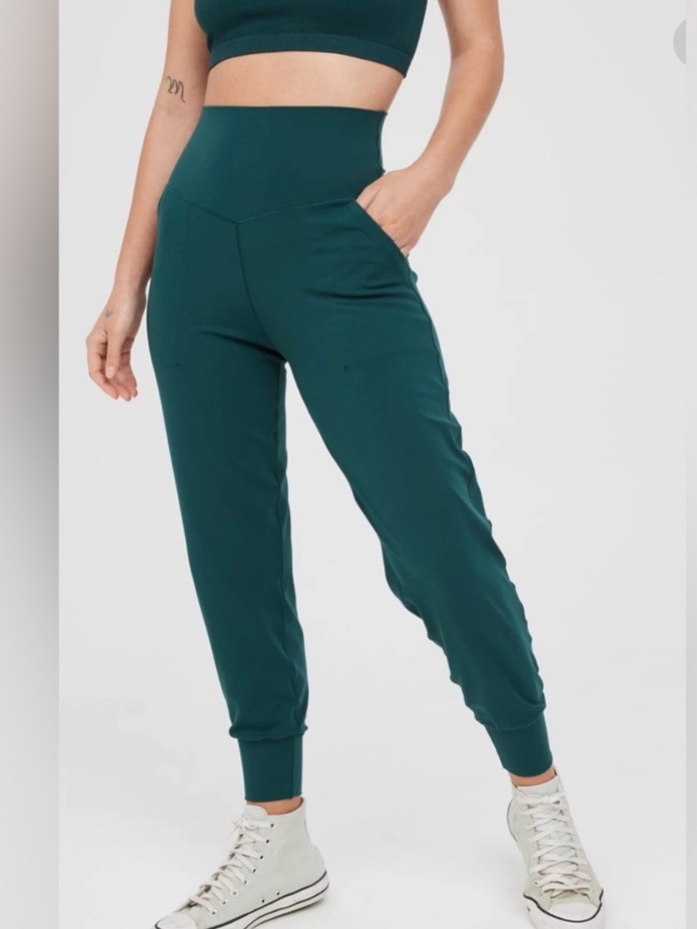 OFFLINE By Aerie Real Me Jogger